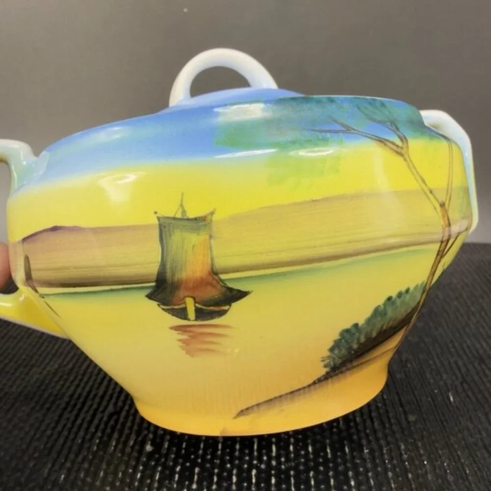 Meito‎ China Chikaramachi Porcelain Sugar And Creamer Set 2 Hand Painted Japan